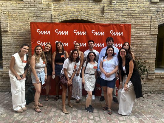 Alumnos de IEM Digital Business School en el evento