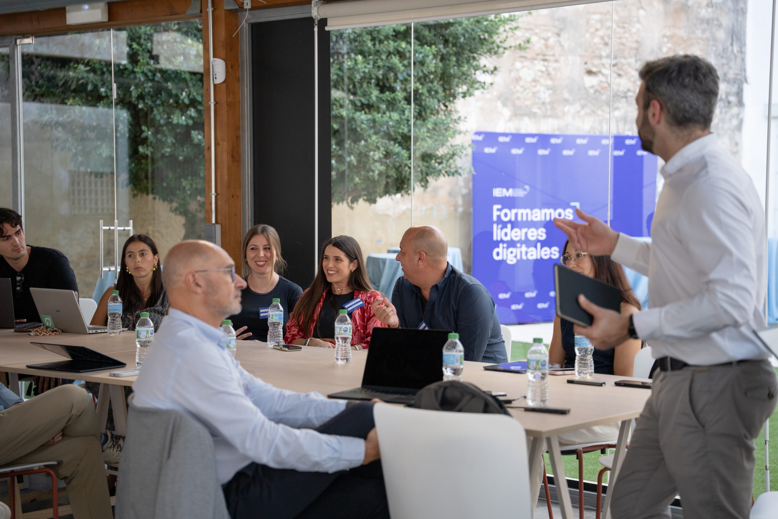 Claustro IEM 2026: un inicio de curso de tú a tú con nuestros profesores